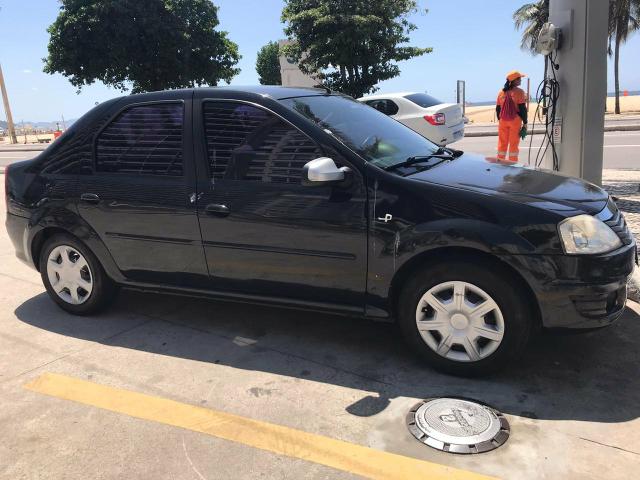 Vendo ou troco num carro mais novo - Foto 4