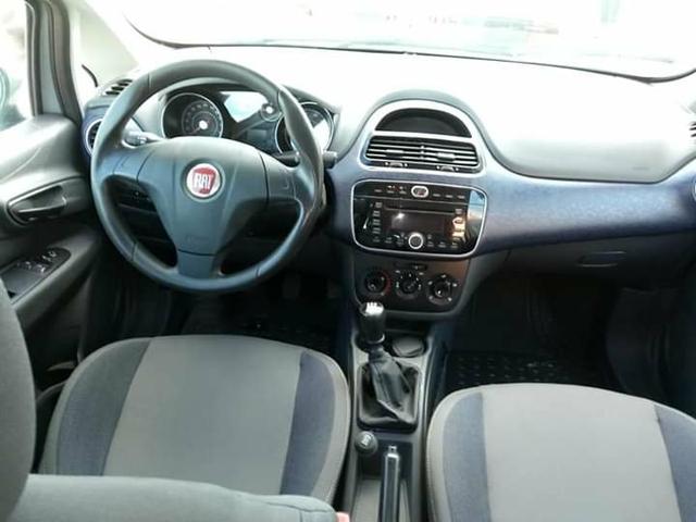 Fiat Punto atracttive Itália 1.4 completo 2013 - Foto 3