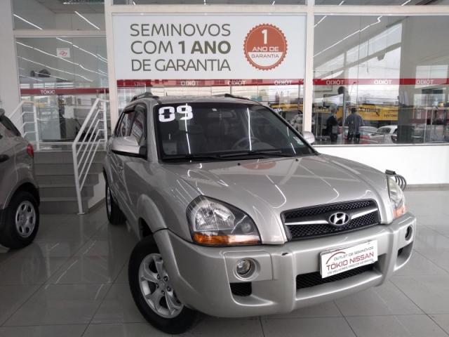 HYUNDAI TUCSON 2.0 MPFI GL 16V 142CV 2WD GASOLINA 4P AUTOMATICO.