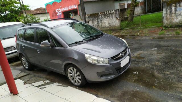 J6 Diamon 7 lugares, ótimo estado, reparo na suspensão dianteira - Foto 2