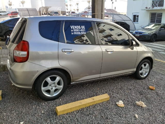 Vende-se Honda Fit lxl 2004 - Foto 2