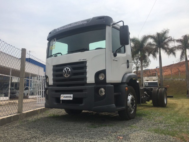 VW 13-180 CONSTELATION