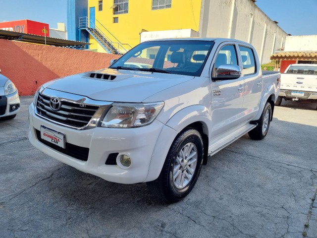 HILUX SRV 2014 TOP DE LINHA