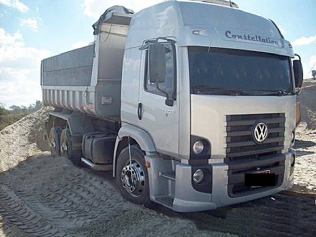 VW 24250 CACAMBA.