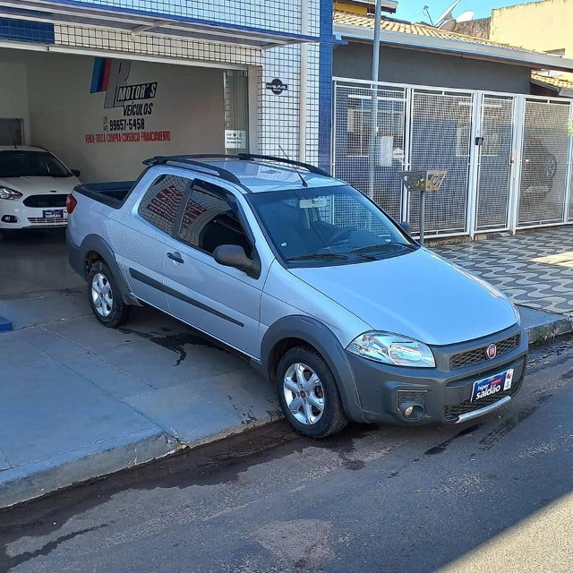 STRADA CABINE DUPLA WORKING 1.4 FLEX ANO 2015 COMPLETA SUPER CONSERVADA.