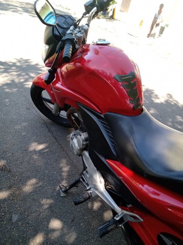 CB 300