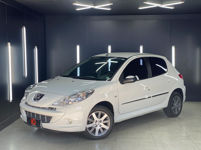 PEUGEOT 207 XR SPORT 1.4 FLEX 8V 5P