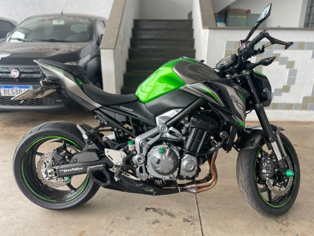 KAWASAKI Z900