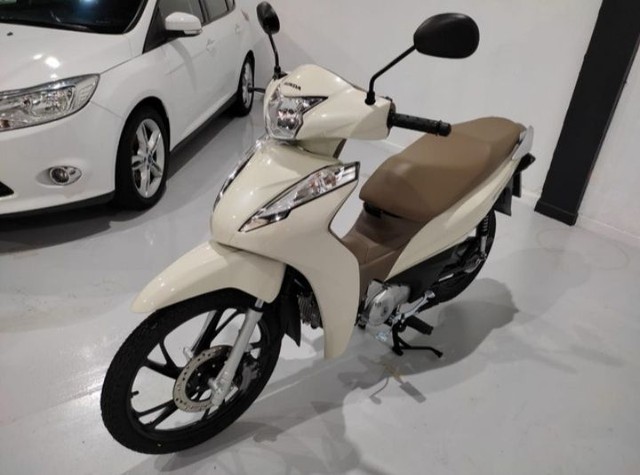 BIZ 125