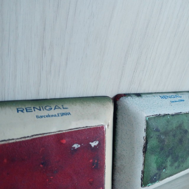 Antigo Prato Espanhol Raridade anos 80 em Metal  todo original de Barcelona  - Foto 2