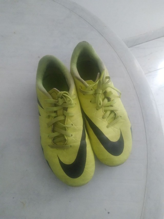 chuteira nike 31
