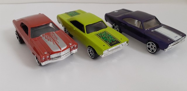 Hot Wheels Chevelle SS Roadrunner Lote 3 miniaturas  - Foto 5