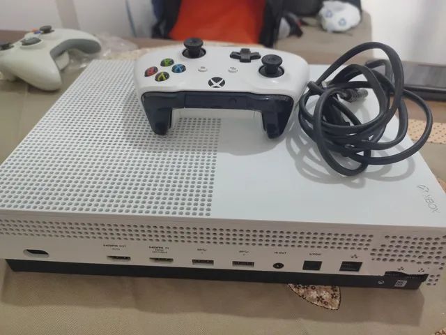 Console Xbox One S 1TB – Conjunto de iniciantes