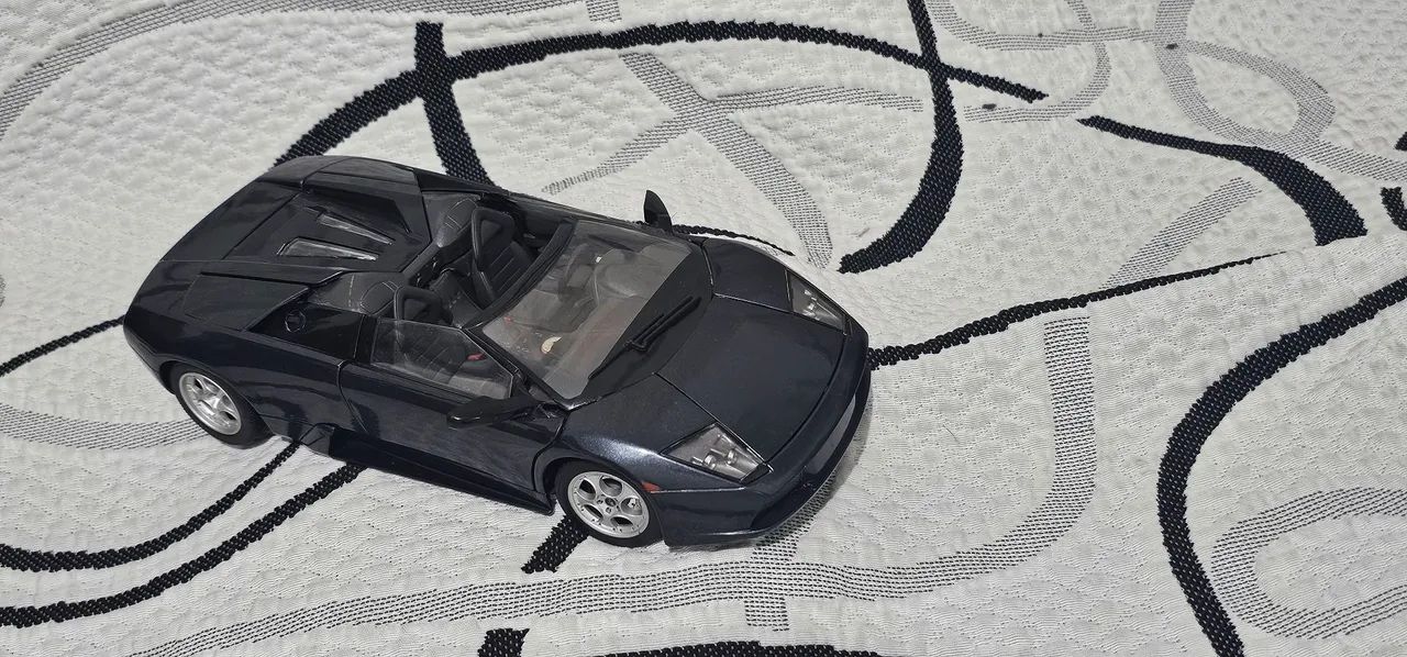 LAMBORGHINI IMPECÁVEL DE FERRO GRANDE PARA COLECIONADOR - Foto 2