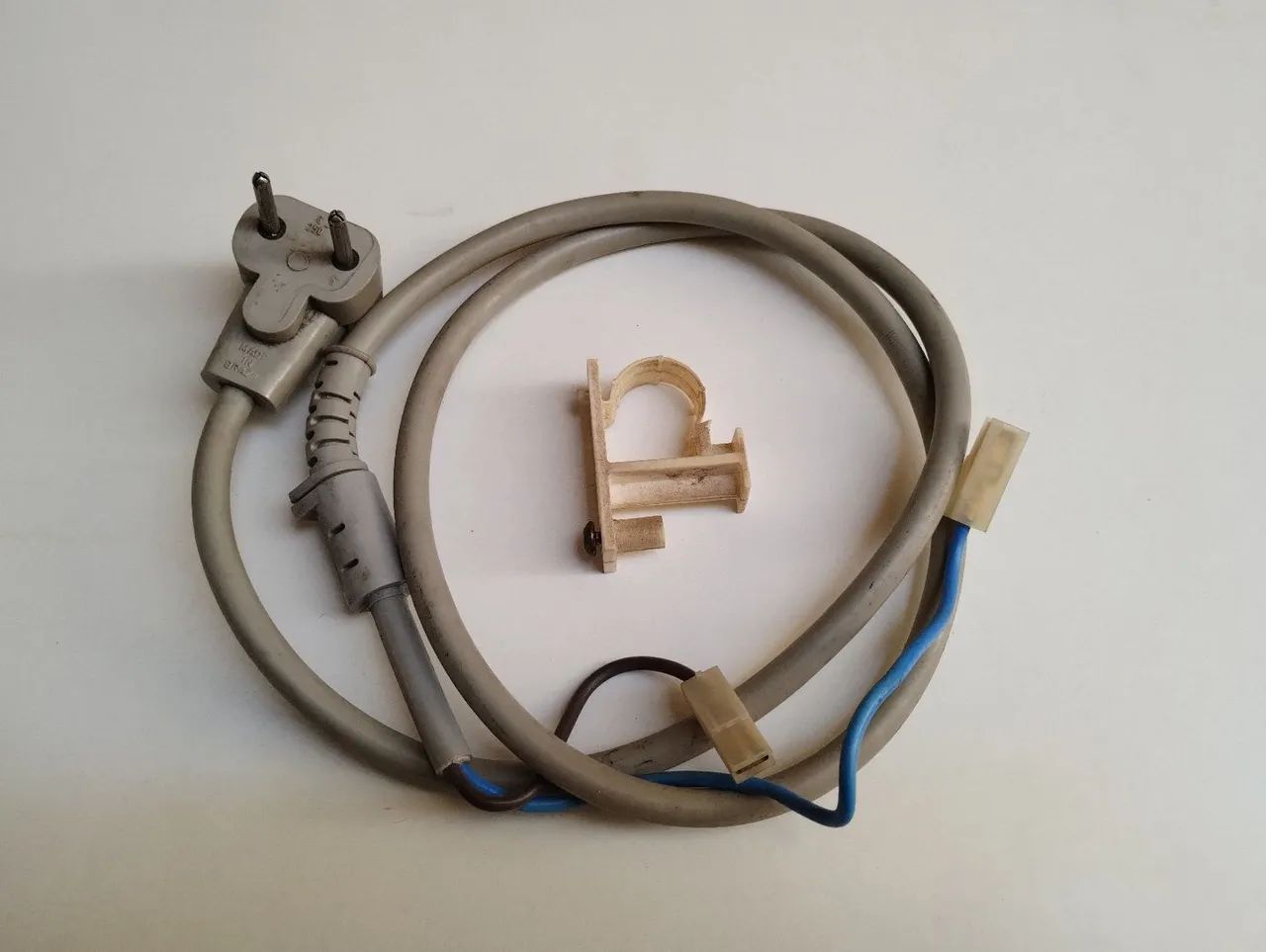 Cabo de Alimentação (Energia) Microondas Brastemp Bms27a 