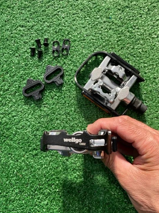 Pedal clip misto alumínio Wellgo novo - Foto 4
