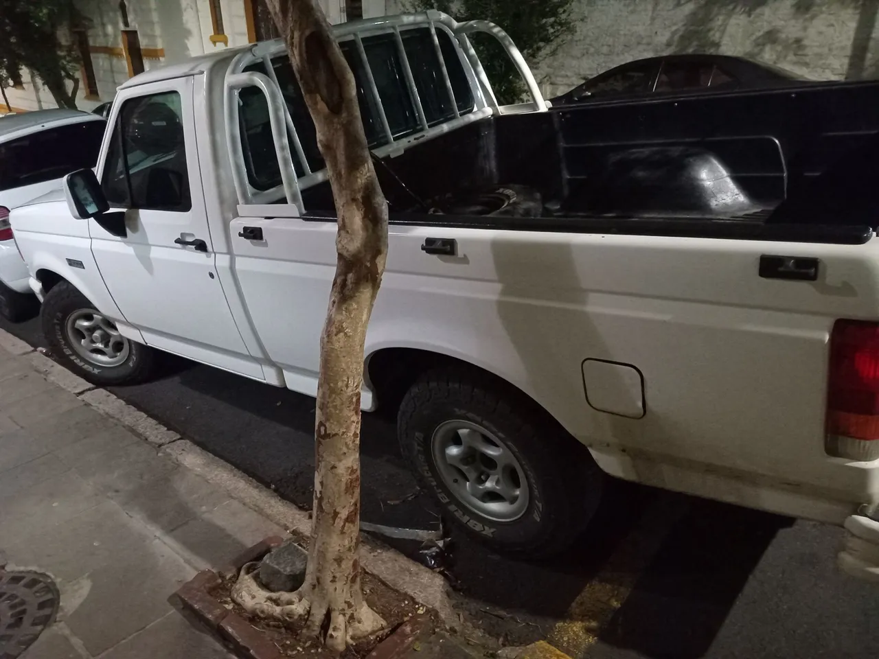 Faço fretes bons preços sou do centro de Poa-RS confiram
