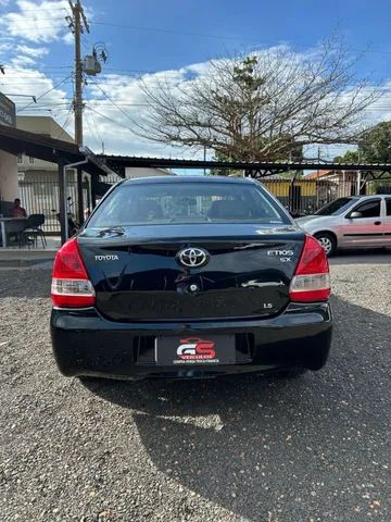 Toyota Etios Xls Sedan 1.5 Flex 16v 4p Mec. 2013 - 1295226491 