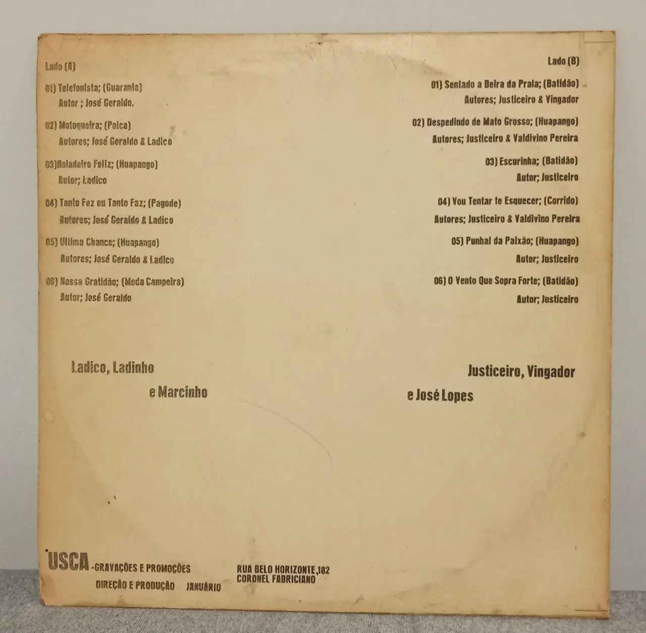 Disco vinil Ladico, Ladinho e Marcinho/Justiceiro, Vingador e José Lopes  - Foto 3