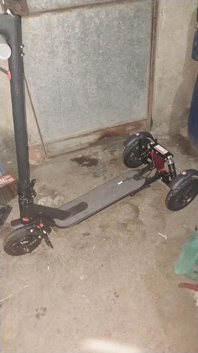 Patinete triciculo eletrico