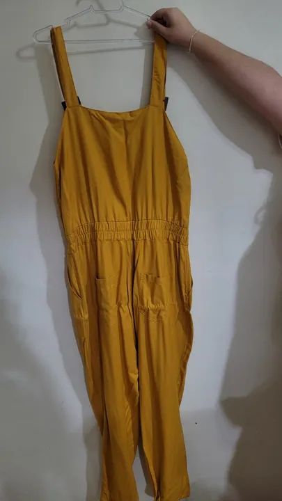 Macacão amarelo mostarda longo Hering  - Foto 2