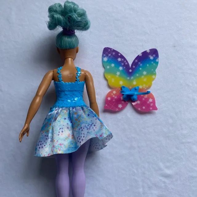 Barbie Dreamtopia Boneca Fada Cabelo Azul Com Asas - Foto 2