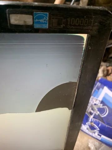 Monitor Samsung 16 polegadas com tela quebrada para aproveita peças  - Foto 3