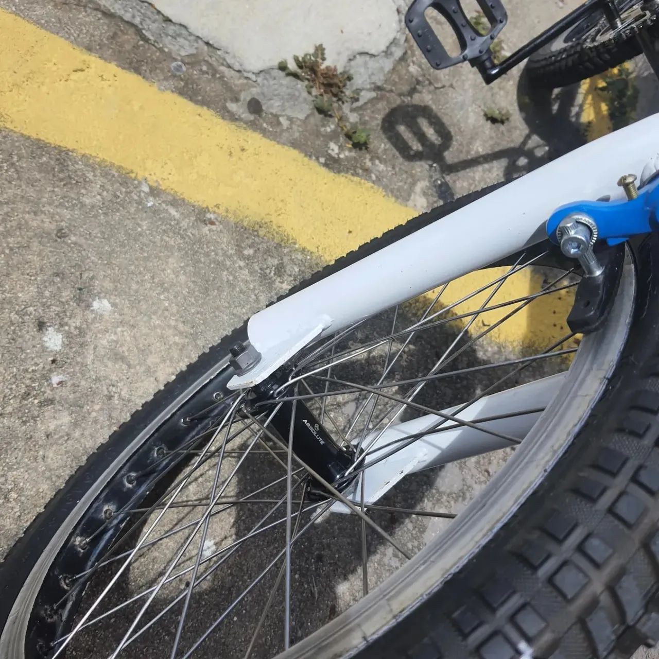 Bicicleta BMX Aro 20 alumínio  - Foto 4