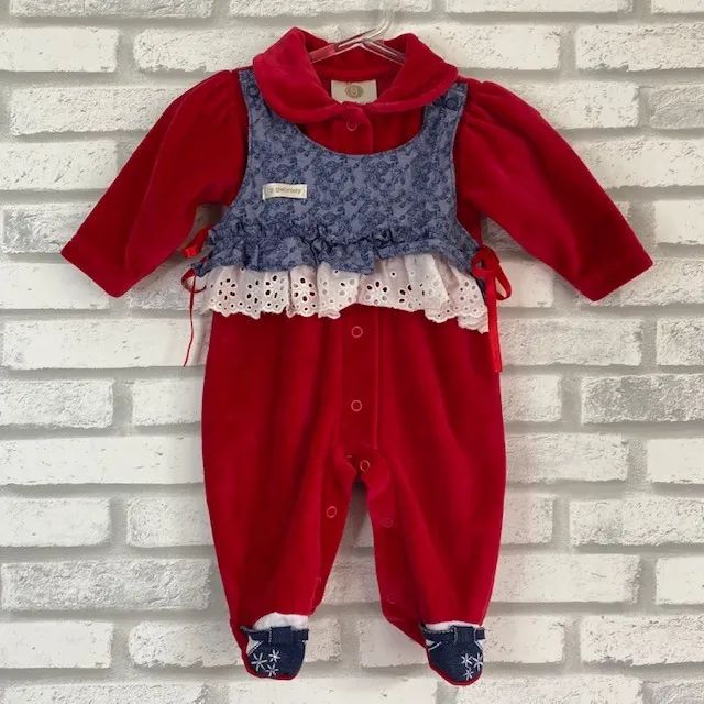 Macacão Vermelho Bebê By Gabriely + Mantinha Inverno Veludo Tamanho 0-3 meses - Foto 2
