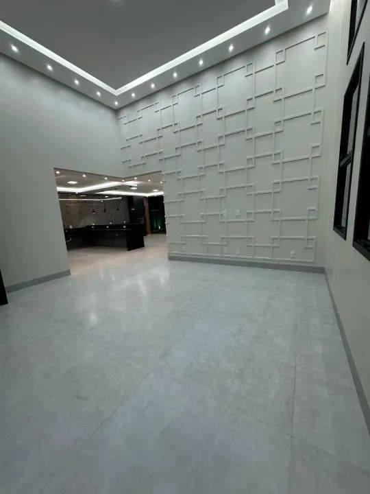 Casa térrea, 4 suítes plenas, lote: 589 m², área construída: 300 m², com área de lazer em  - Foto 3