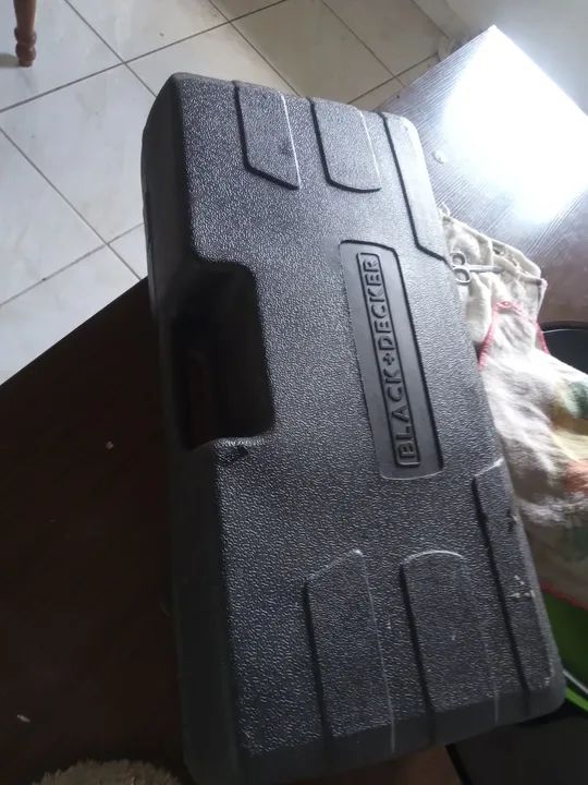 Lixadeira Elétrica Black & Decker politrz  - Foto 4