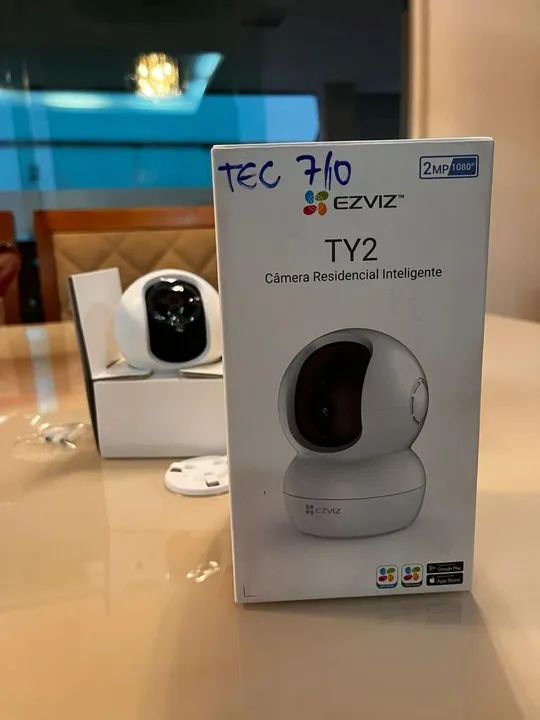 Câmera de Segurança EZVIZ TY2 360 Wi-fi Full HD - 2MP 1080p