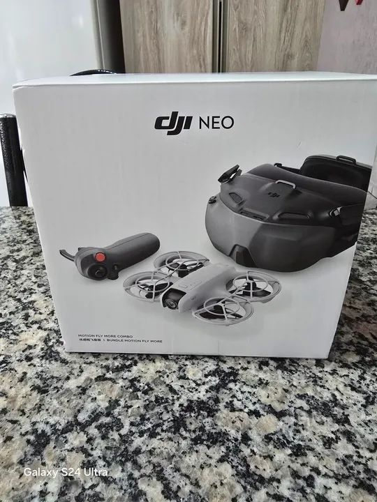 DJI NEO Motion Fly More Combo novo lacrado 