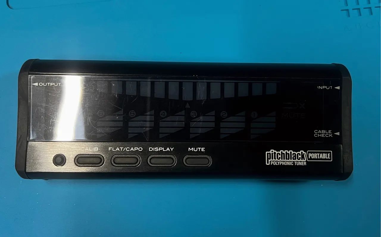 Afinador Korg PitchBlack Portable
