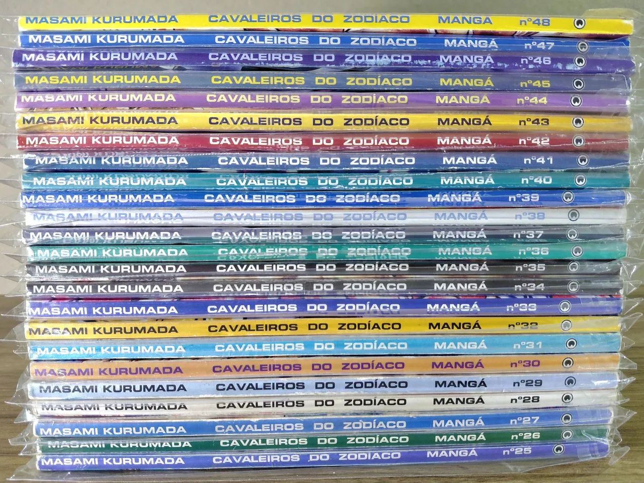 Cavaleiros do Zodíaco Saint Seiya - Livros e revistas - Flores