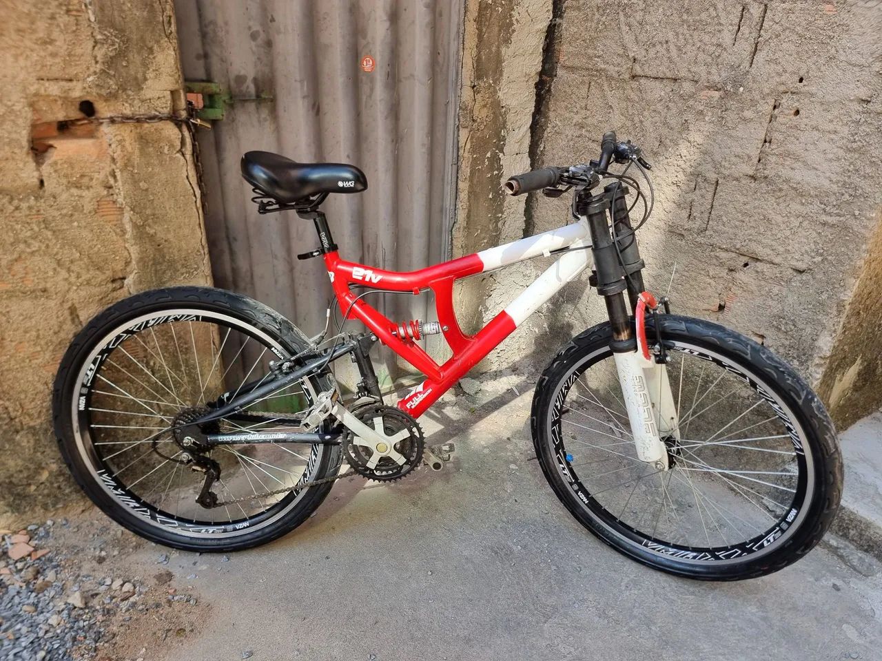 Mountain bike 
