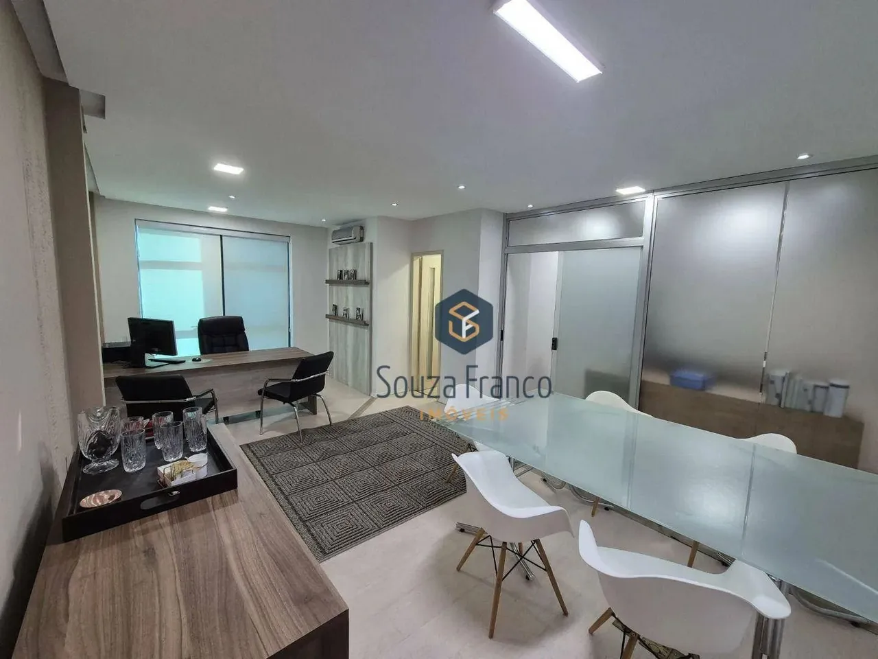 Sala à venda no Liberal Office Tower, 89 m² por R$ 375.000 - Centro - Mogi das Cruzes/SP