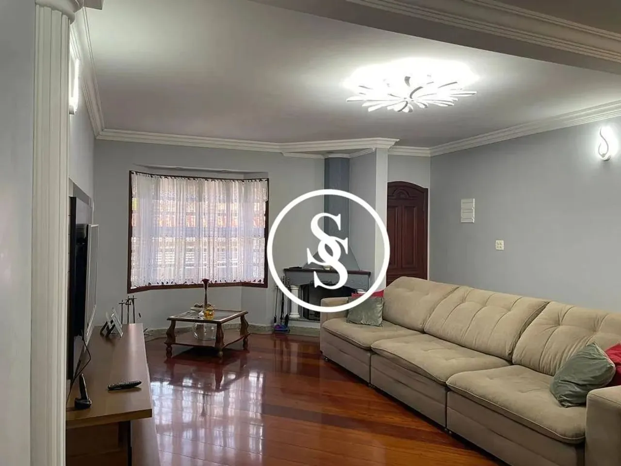 Sobrado com 3 dormitórios à venda, 280 m² por R$ 950.000,00 - Nova Petrópolis - São Bernar