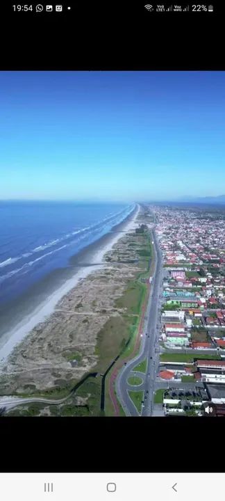 Vende-se lote de 250.00m² com Escritura, parcelado.