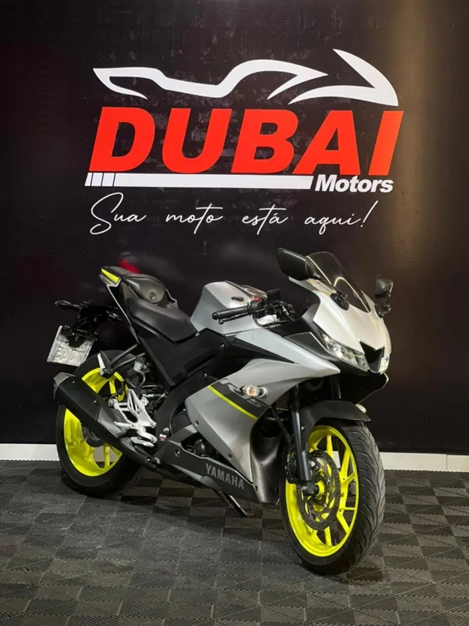 YAMAHA R15 2024 