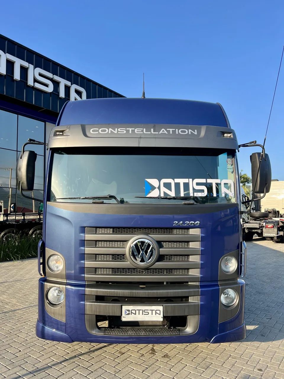 VW 24-280 Truck 6x2 2023 Carroceria Baixa KM - Foto 2
