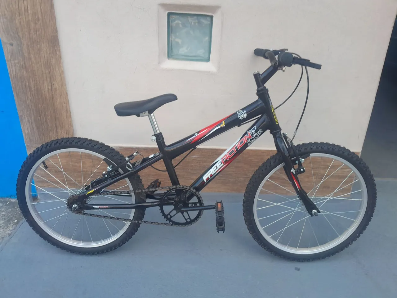 Bicicleta BMX Free Action aro 20