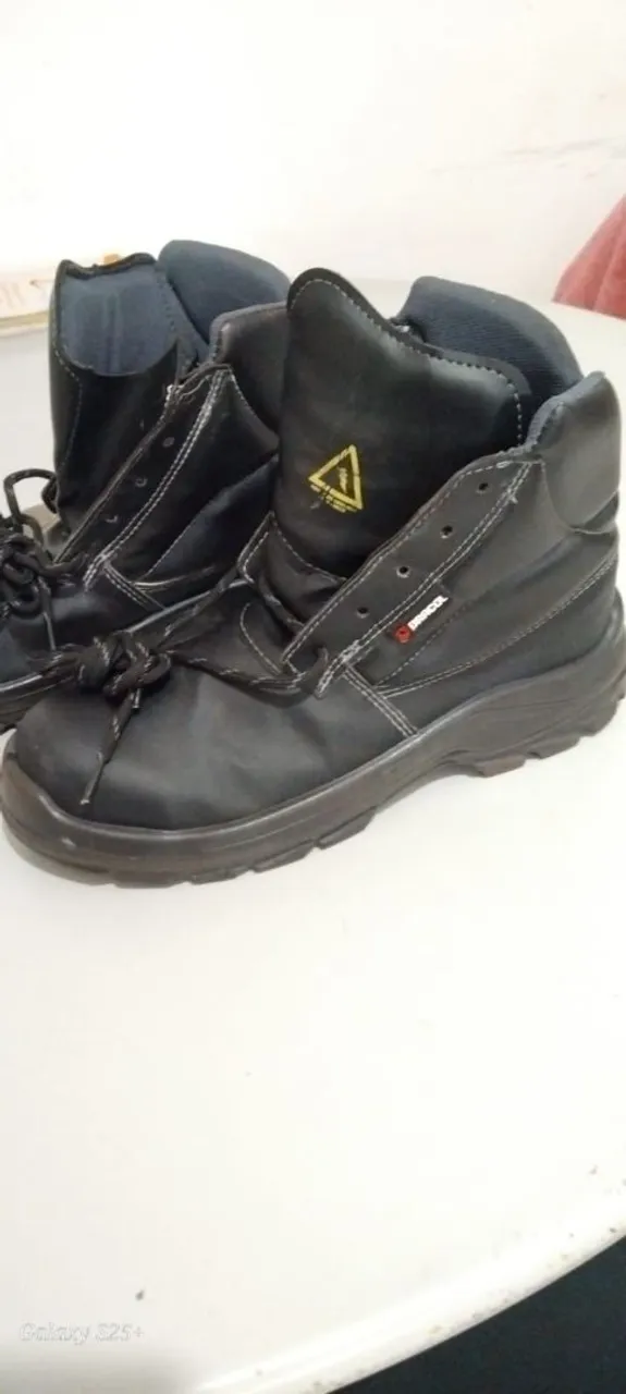 Botas de segurança Bracol tam. 42