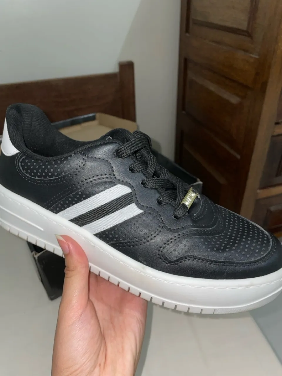 Tênis Casual Preto Vizzano
