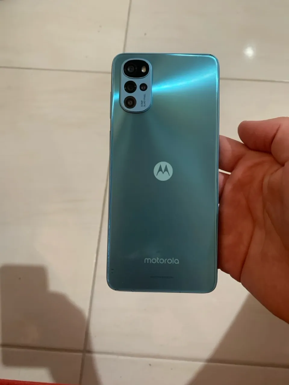 Vendo moto G22, em boas condições