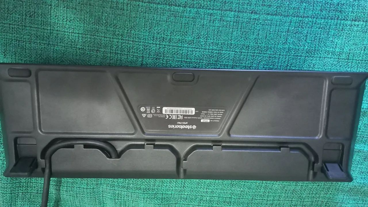 Teclado steelseries Apex Pro - Foto 2