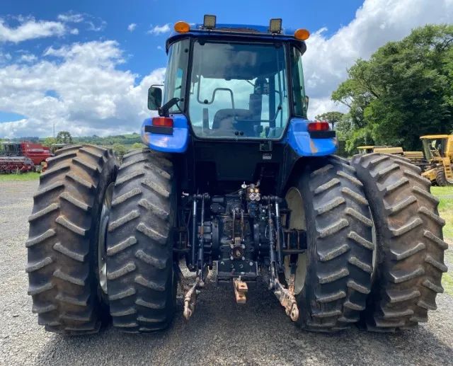 Trator New Holland - TS 6.120. Fabricação 2015 - Foto 4