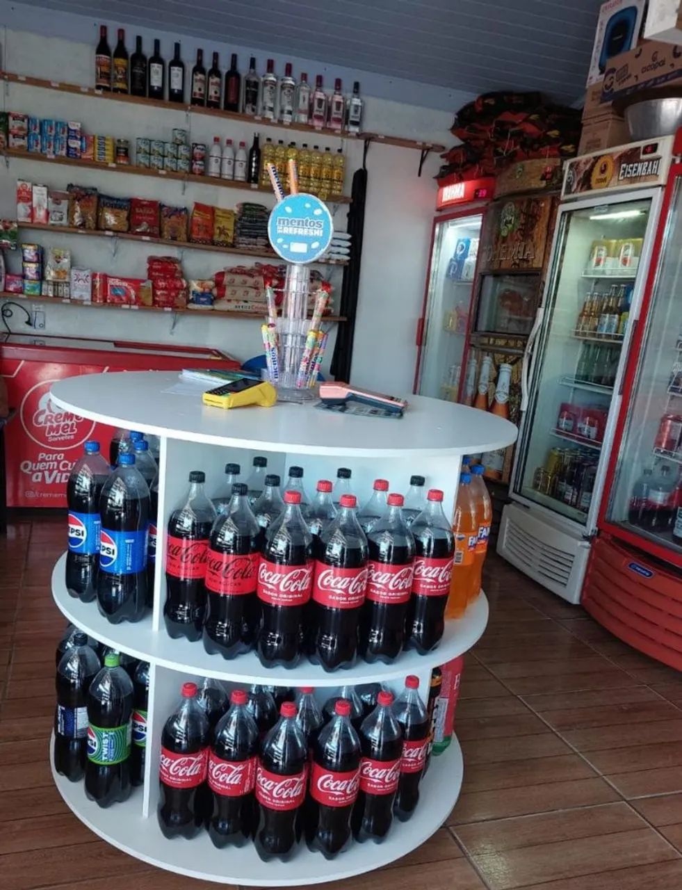 Vende-se Distribuidora e mini mercearia com tudo que tem dentro - Foto 3