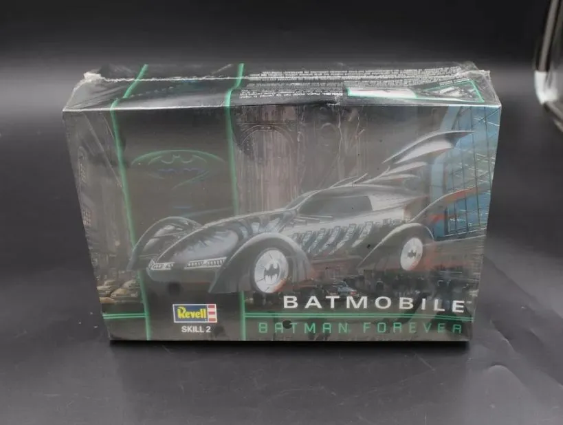 Kit de Modelo do Batmóvel do Batman Forever