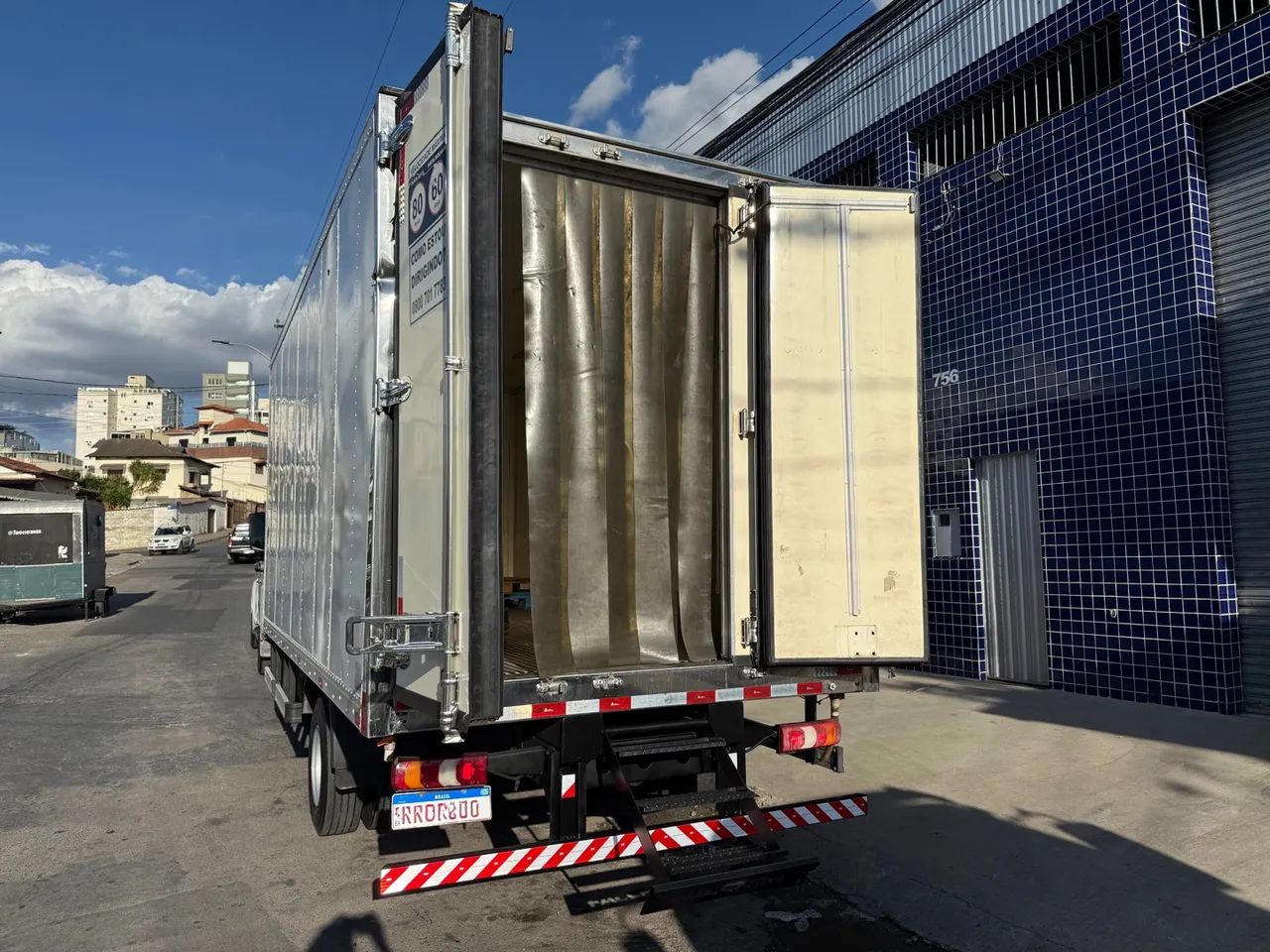 Mb Accelo 1016 ano 2022 com baú Refrigerado - Foto 5